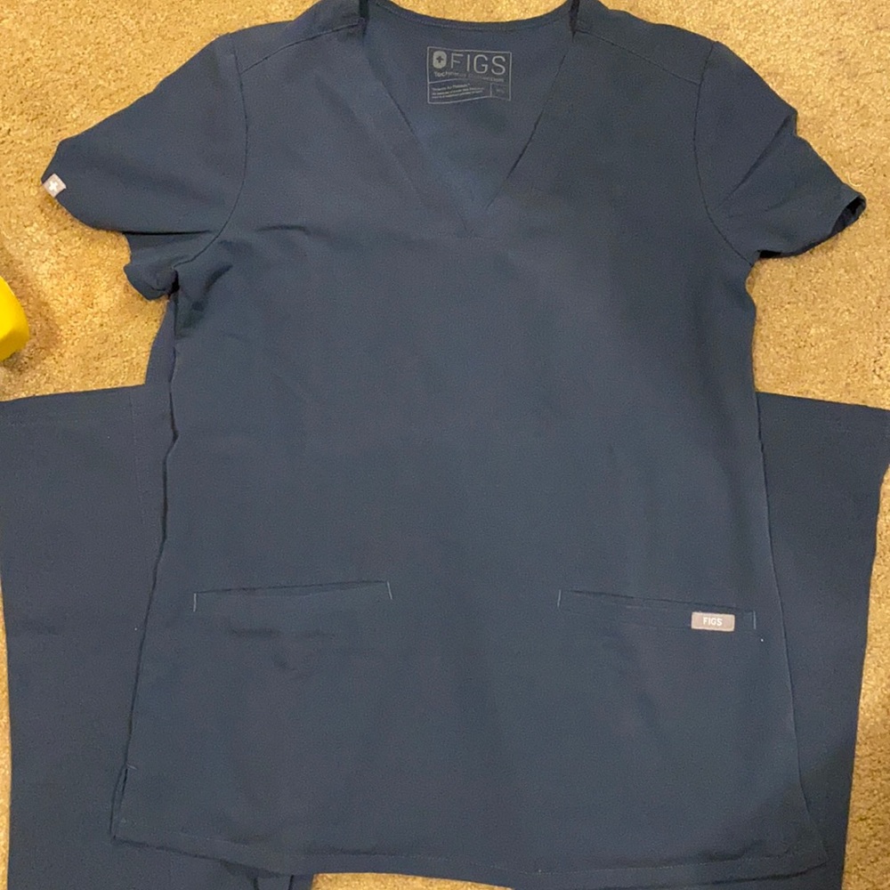 Casma Top and Kade Cargo pant